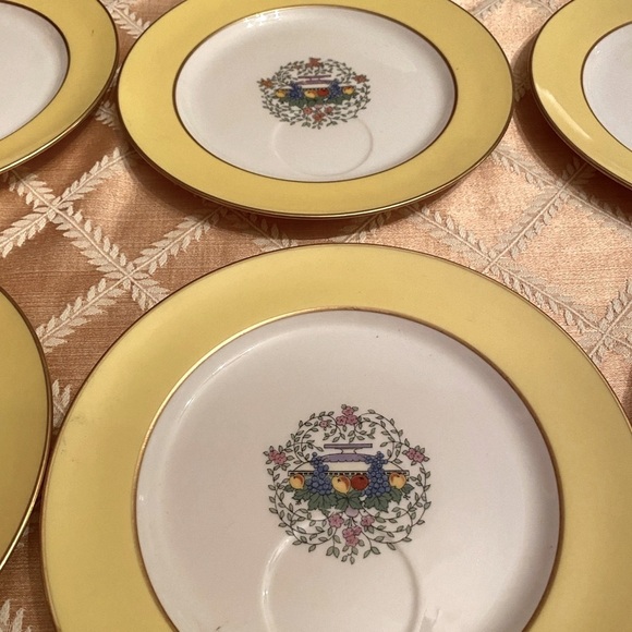 Lenox Somerset Snack Plates Yellow and White Set of 6 - Picture 3 of 6